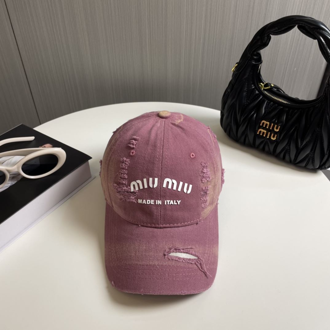 Miu Miu Caps